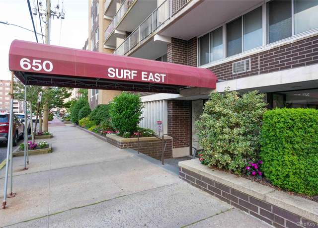 Property at 650 Shore Rd Unit 3C, Long Beach, NY 11561, 1 bed, 1 bath