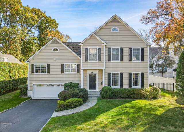 Property at 40 North Rd, Bronxville, NY 10708, 5 beds, 5 baths