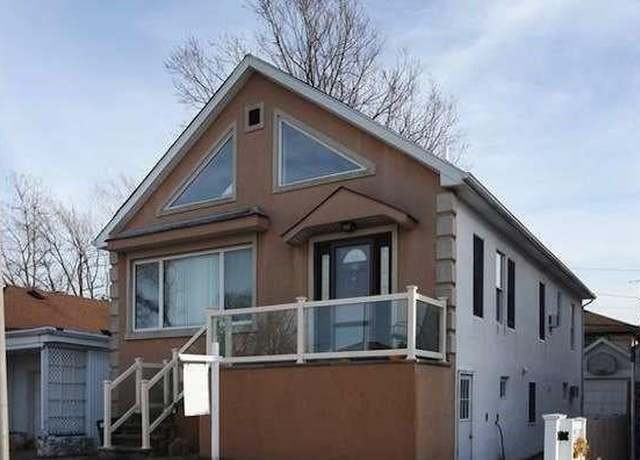 Property at 342 E Fulton St, Long Beach, NY 11561, 6 beds, 3 baths