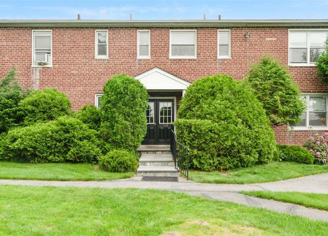 Property at 223 Schrade Rd Unit 2C, Briarcliff Manor, NY 10510, 2 beds, 1 bath