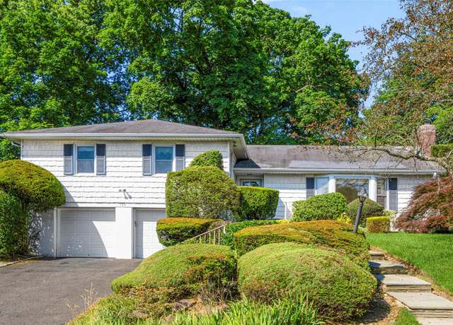 Property at 153 Waverly Rd, Scarsdale, NY 10583, 3 beds, 2 baths