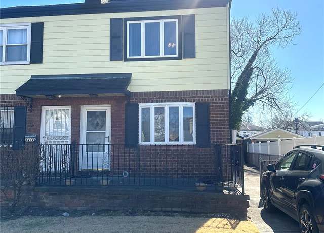 Property at 138-22 63 Avenue, Kew Garden Hills, NY 11367, 3 beds, 1.5 baths