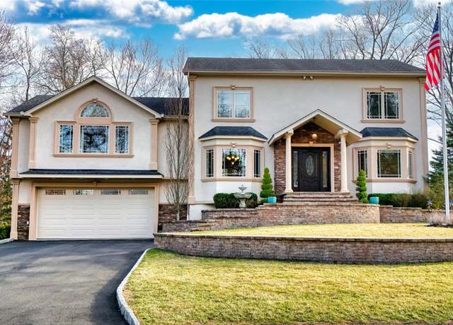 Property at 29 Short Hill Rd, New City, NY 10956, 4 beds, 2.5 baths