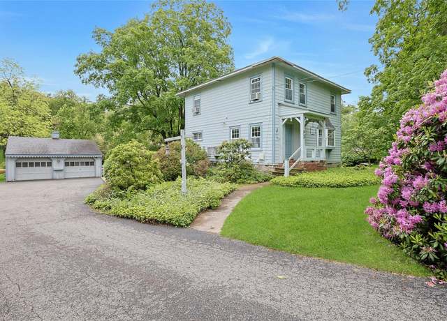 Property at 375 Quaker Rd, Chappaqua, NY 10514, 3 beds, 2.5 baths