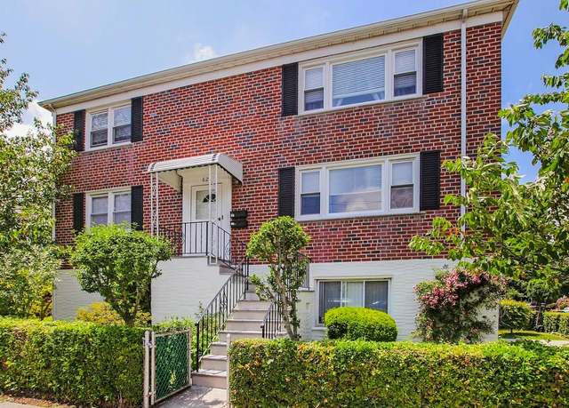 Property at 62 Fortfield Ave, Yonkers, NY 10701, 5 beds