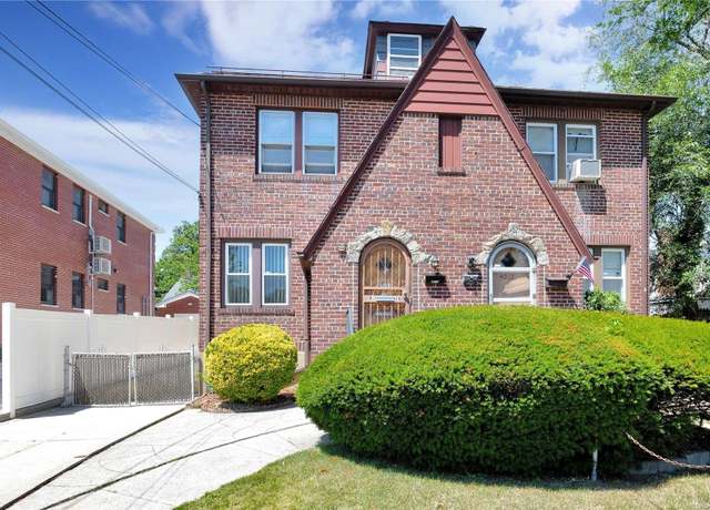 Property at 40-14 190th St, Flushing, NY 11358, 3 beds, 2.5 baths