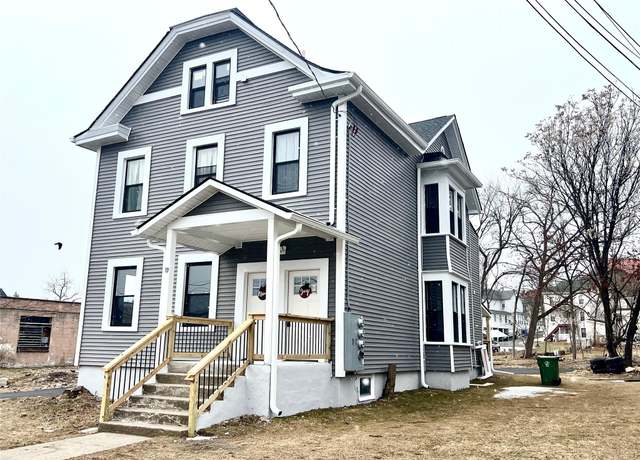 Property at 19 Academy Ave, Middletown, NY 10940, 6 beds, 3 baths