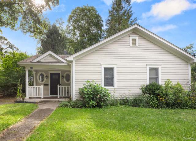 Property at 12 Anderson Way, Pawling, NY 12564, 2 beds, 1 bath