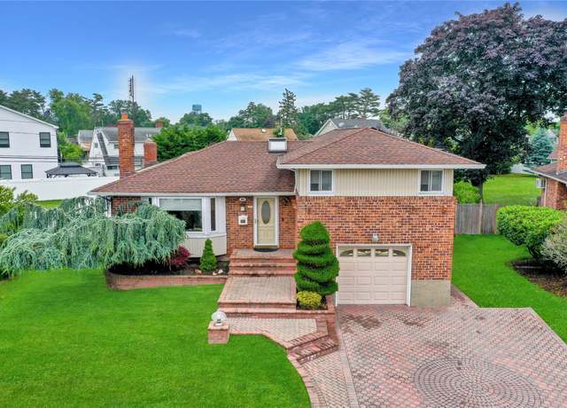 Property at 90 Stephen St, Levittown, NY 11756, 3 beds, 3 baths