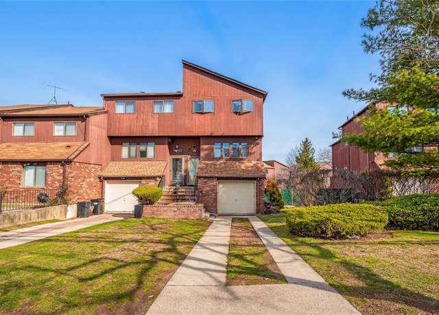 Property at 995 West Fingerboard Road, Staten Island, NY 10304, 3 beds, 4 baths