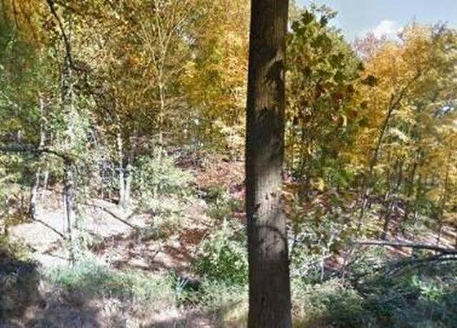 Property at 16 Hudson View Dr, Stony Point, NY 10980