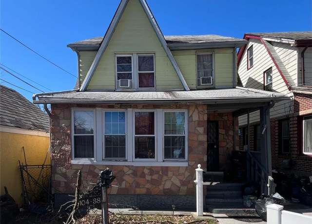 Property at 104-38 202nd St, Saint Albans, NY 11412, 3 beds, 1.5 baths