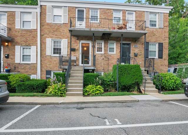 Property at 118 Texas Ave #118, Bronxville, NY 10708, 3 beds, 1.5 baths