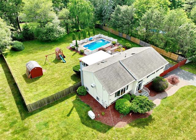 Property at 23 Marjorie Dr, Airmont, NY 10901, 4 beds, 2.5 baths