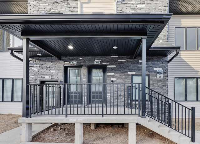 Property at 3 Hayes Ln #202, Monsey, NY 10952, 5 beds, 2.5 baths