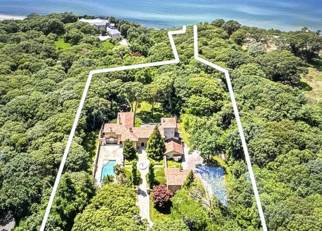 Property at 7 Dodge Ln, Setauket, NY 11733, 8 beds, 10.5 baths