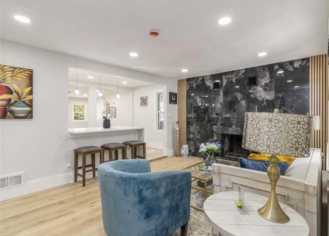 Property at 4074 Hill Ave, Bronx, NY 10466, 5 beds, 3 baths