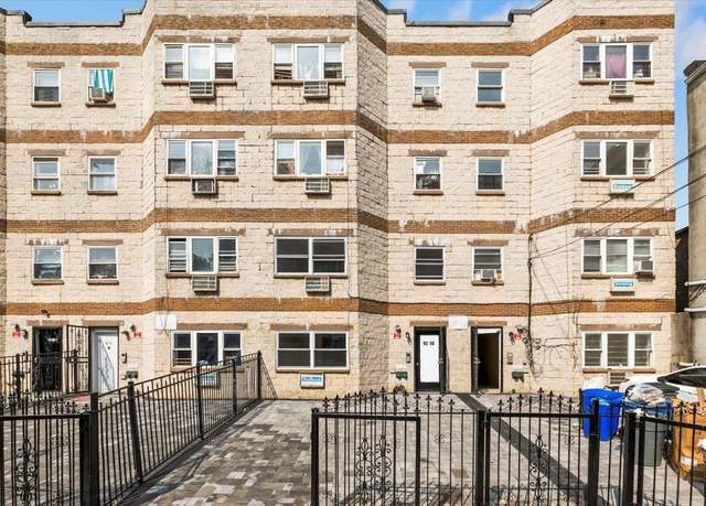 Property at 9210 175th St, Jamaica, NY 11433, 10 beds, 5 baths
