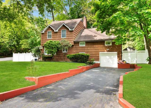 Property at 18 Nursery Rd, Melville, NY 11747, 4 beds, 2 baths