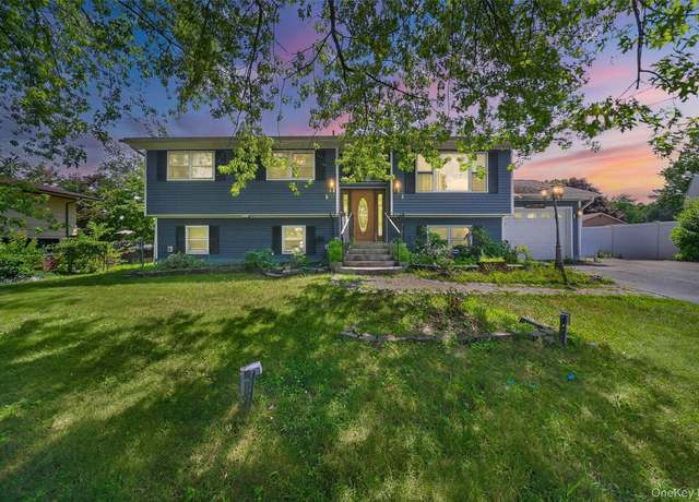 Property at 264 Wilson St, Montgomery, NY 12549, 3 beds, 2 baths