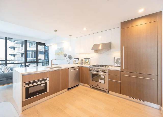 Property at 33-66 Farrington St Unit 10I, Flushing, NY 11354, 2 beds, 2 baths