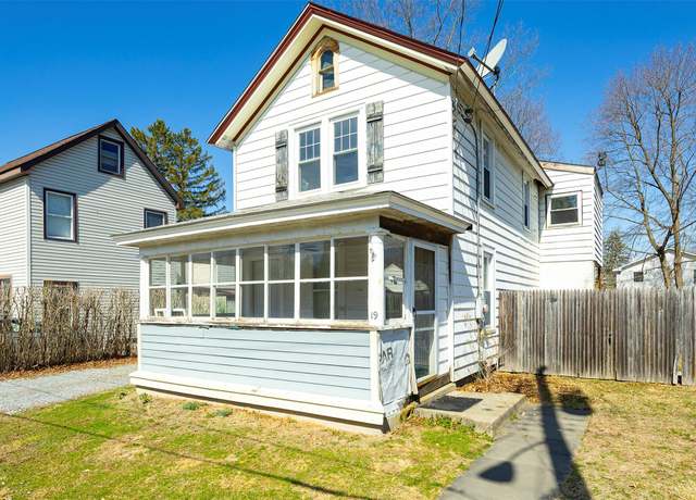 Property at 19 Harvey, Hyde Park, NY 12538, 3 beds, 1 bath