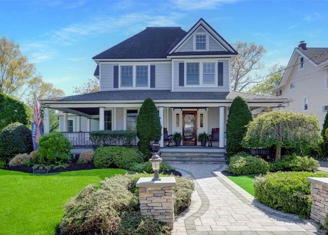 Property at 20 Irving Pl, Rockville Centre, NY 11570, 5 beds, 2.5 baths