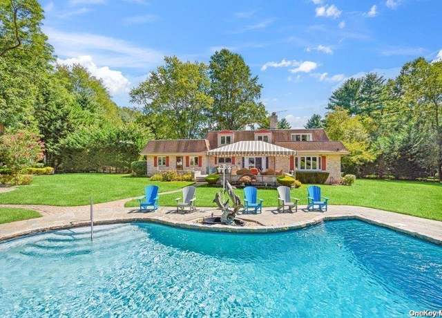 Property at 30 Glenby Ln, Brookville, NY 11545, 5 beds, 4.5 baths
