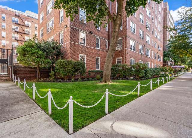 Property at 110-20 71st Rd #114, Forest Hills, NY 11375, 2 beds, 2 baths