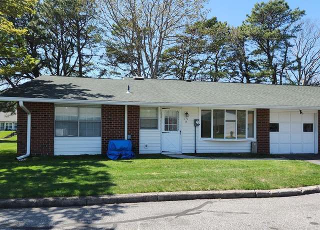 Property at 151 Eastbourne Ct Unit B, Ridge, NY 11961, 2 beds, 2 baths