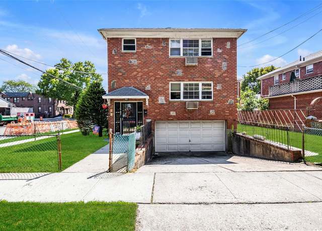 Property at 151-84 17th Rd, Whitestone, NY 11357, 6 beds, 4 baths