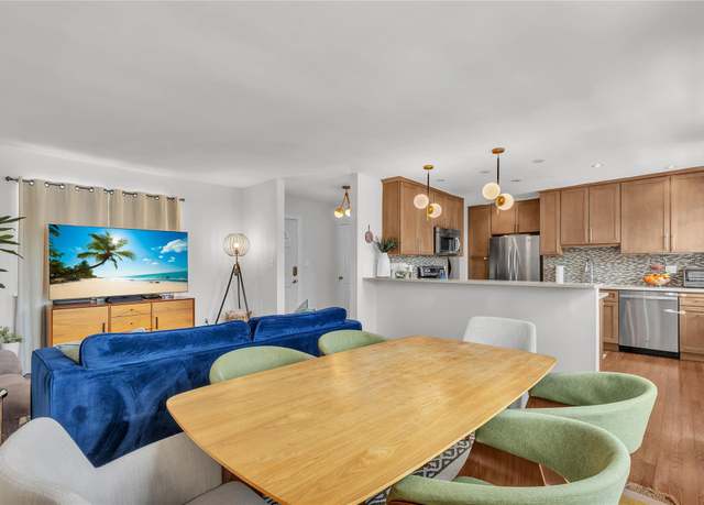 Property at 125 N Washington Ave #27, Hartsdale, NY 10530, 3 beds, 2 baths