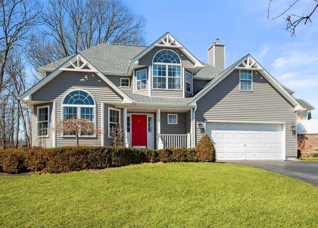 Property at 6 Corral Ln, Goshen, NY 10924, 4 beds, 2.5 baths