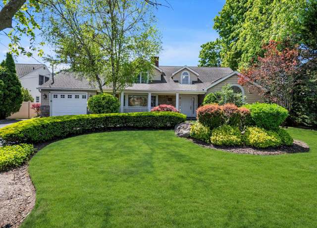Property at 111 Palmyra Ave, Woodmere, NY 11598, 4 beds, 2.5 baths