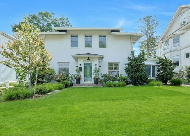 Property at 33 Belleview Ave, Ossining, NY 10562, 3 beds, 1.5 baths