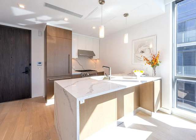 Property at 33-66 Farrington St Unit 15G, Flushing, NY 11354, 2 beds, 2 baths