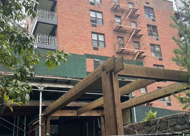 Property at 87-10 51 Ave Unit 3S, Elmhurst, NY 11373, 2 beds, 2 baths