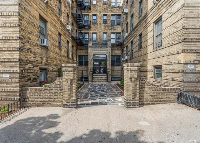 Property at 50-05 43rd Ave Unit 6K, Woodside, NY 11377, 1 bed, 1 bath