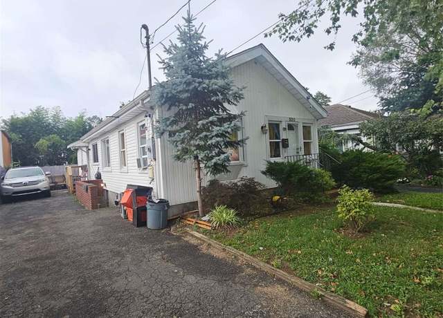 Property at 520 Wadleigh Ave, West Hempstead, NY 11552, 3 beds, 2 baths