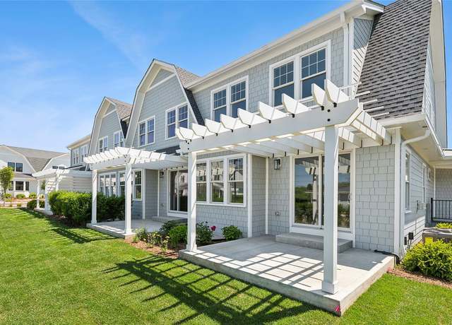 Property at 12 Depot Rd #104, Westhampton Beach, NY 11978, 2 beds, 2.5 baths