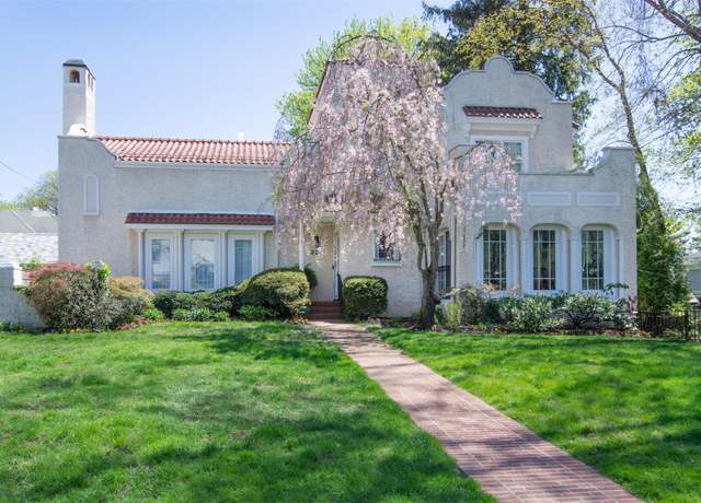 Property at 228 Hudson St, Pelham, NY 10803, 3 beds, 3.5 baths