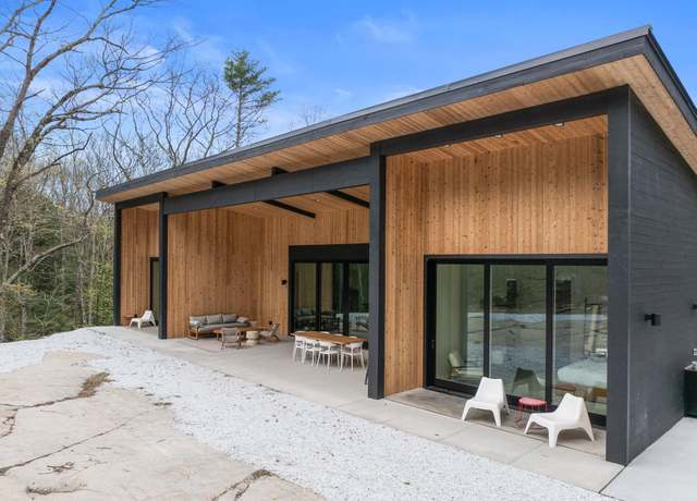 Property at 120 Old Quarry Rd, Catskill, NY 12414, 3 beds, 2.5 baths