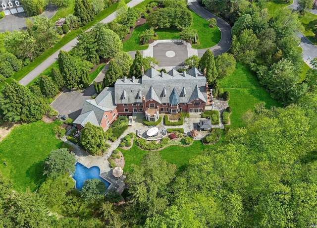 Property at 10 Orchard Ln, Old Westbury, NY 11568, 6 beds, 5.5 baths