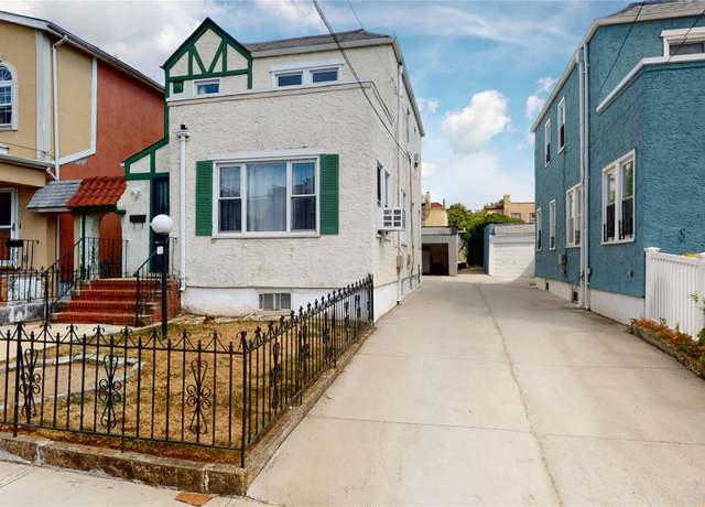 Property at 138-07 232nd St, Laurelton, NY 11413, 4 beds, 3 baths