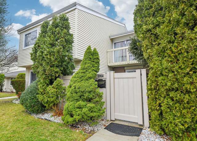 Property at 206 Springmeadow Dr Unit A, Holbrook, NY 11741, 3 beds, 1.5 baths