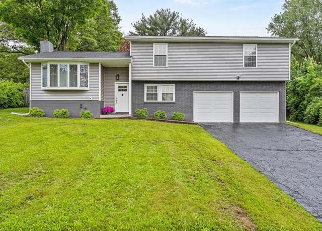 Property at 112 Edgehill Dr, Wappingers Falls, NY 12590, 3 beds, 3 baths
