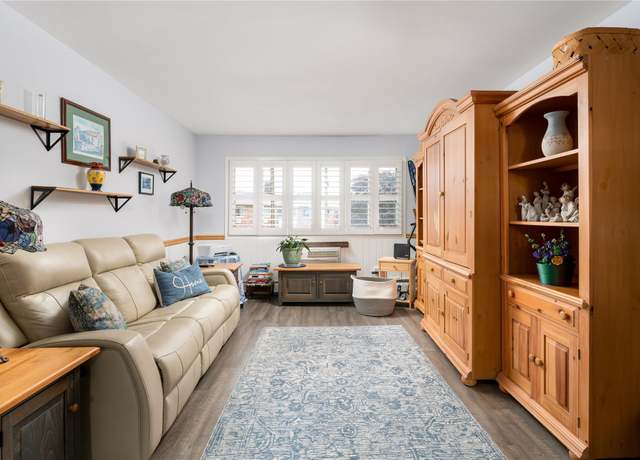 Property at 2413 Union Blvd Unit 5B, Islip, NY 11751, 1 bed, 1 bath