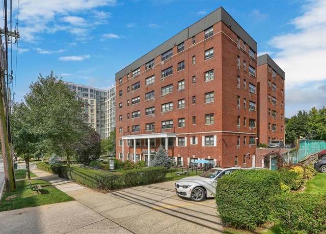 Property at 33 Barker Ave Unit 4F, White Plains, NY 10601, 1 bed, 1 bath