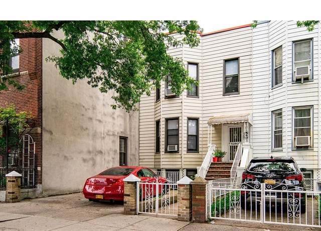 Property at 3216 31st Ave, Astoria, NY 11106, 5 beds, 3 baths