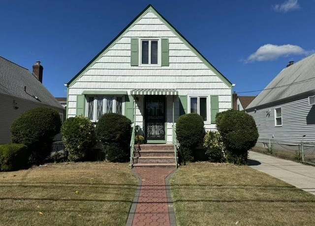 Property at 258-11 86 Ave, Floral Park, NY 11001, 3 beds, 2 baths